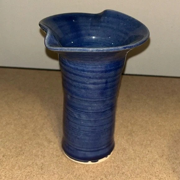 Modern Rustic Studio Pottery Vase Cobalt Blue Signed Artisan Decor Vintage Home - Picture 6 of 14